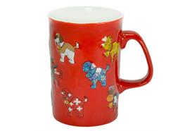 Animal Mug rot mit Hunden und Kühen