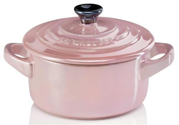 Le Creuset Mini Cocotte chiffon pink metallic Le Creuset Mini Cocotte chiffon pink metallic